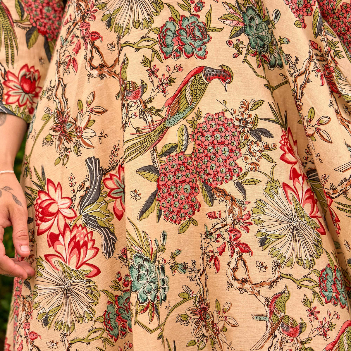 Suhana Beige Botanical Cotton Maxi Dress – print detail