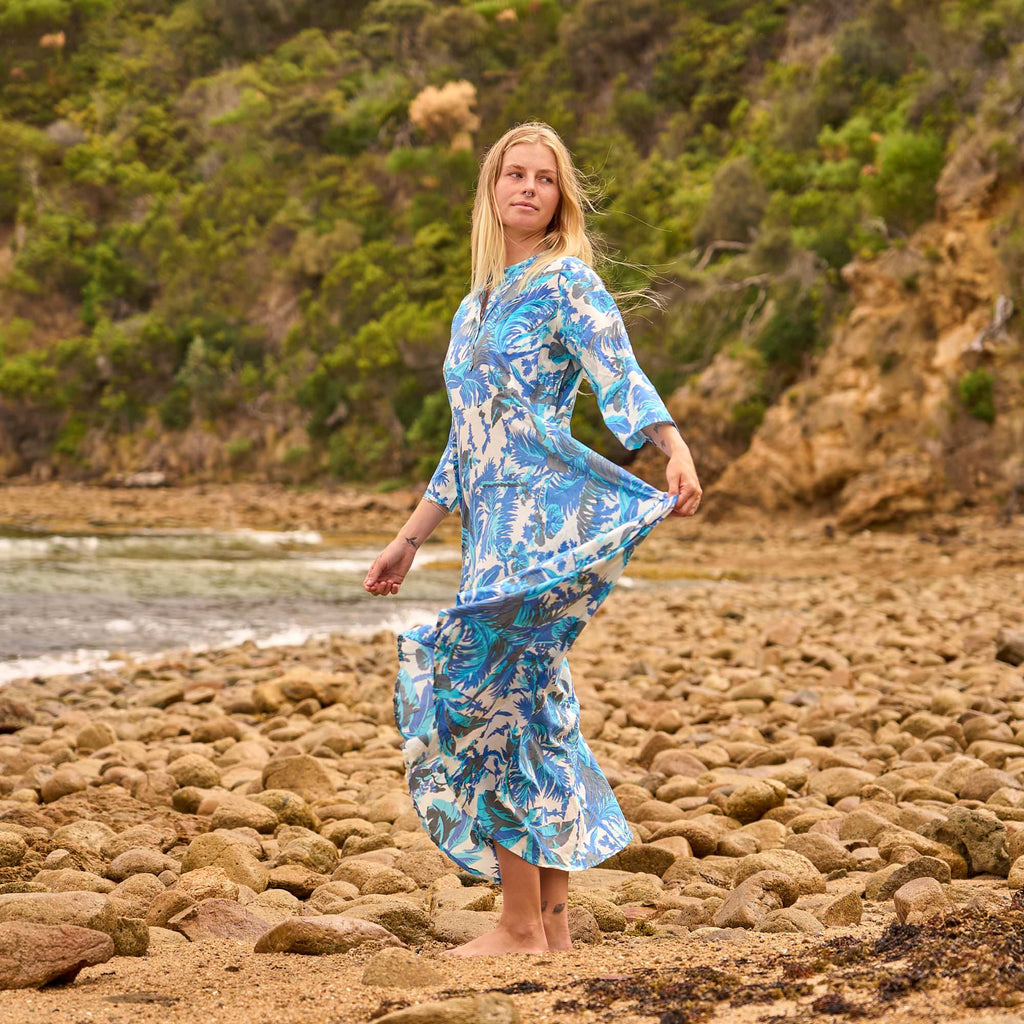 Urvi Azure Palm Cotton Maxi Dress – print detail