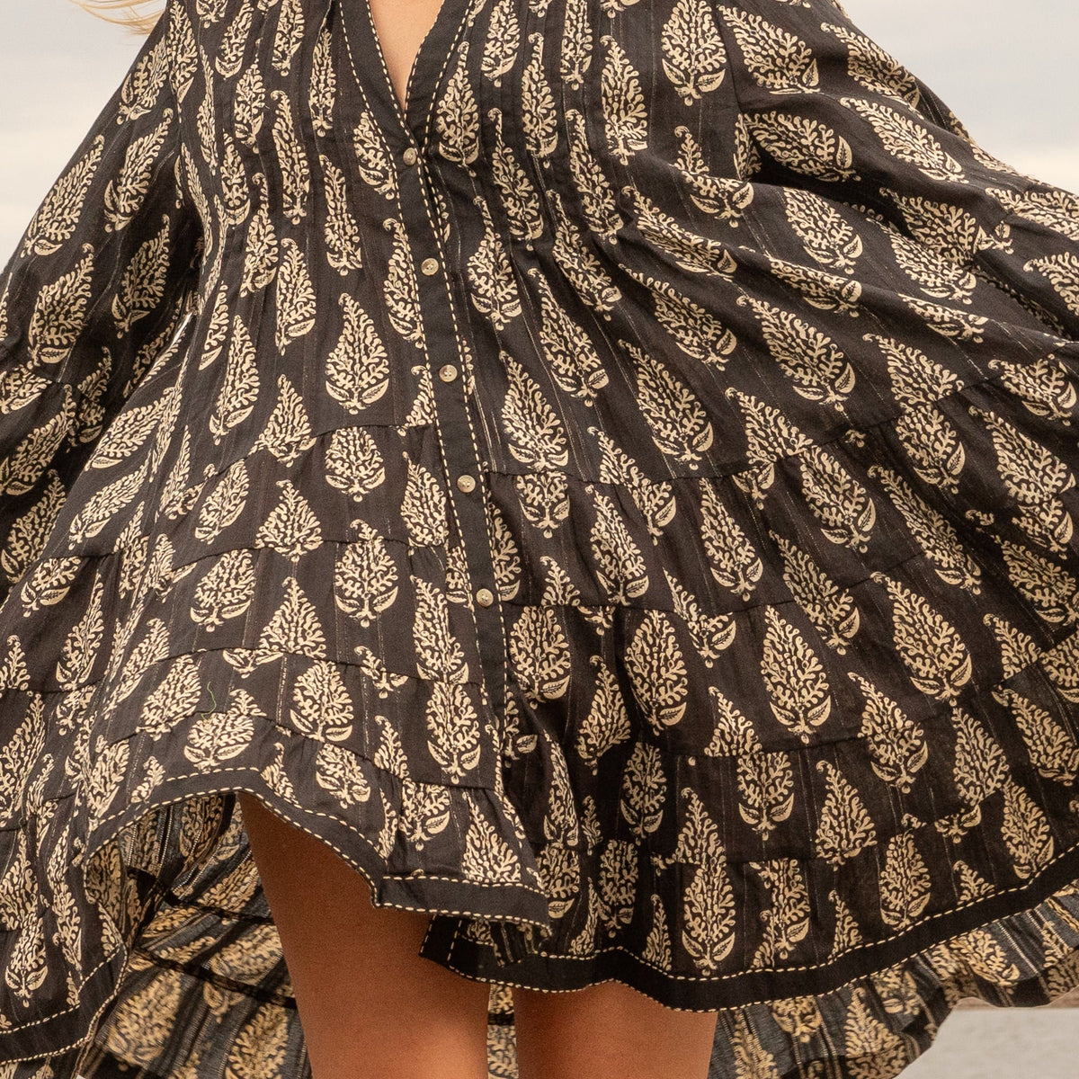 Nayana Party Print Cotton Midi Dress – side view
