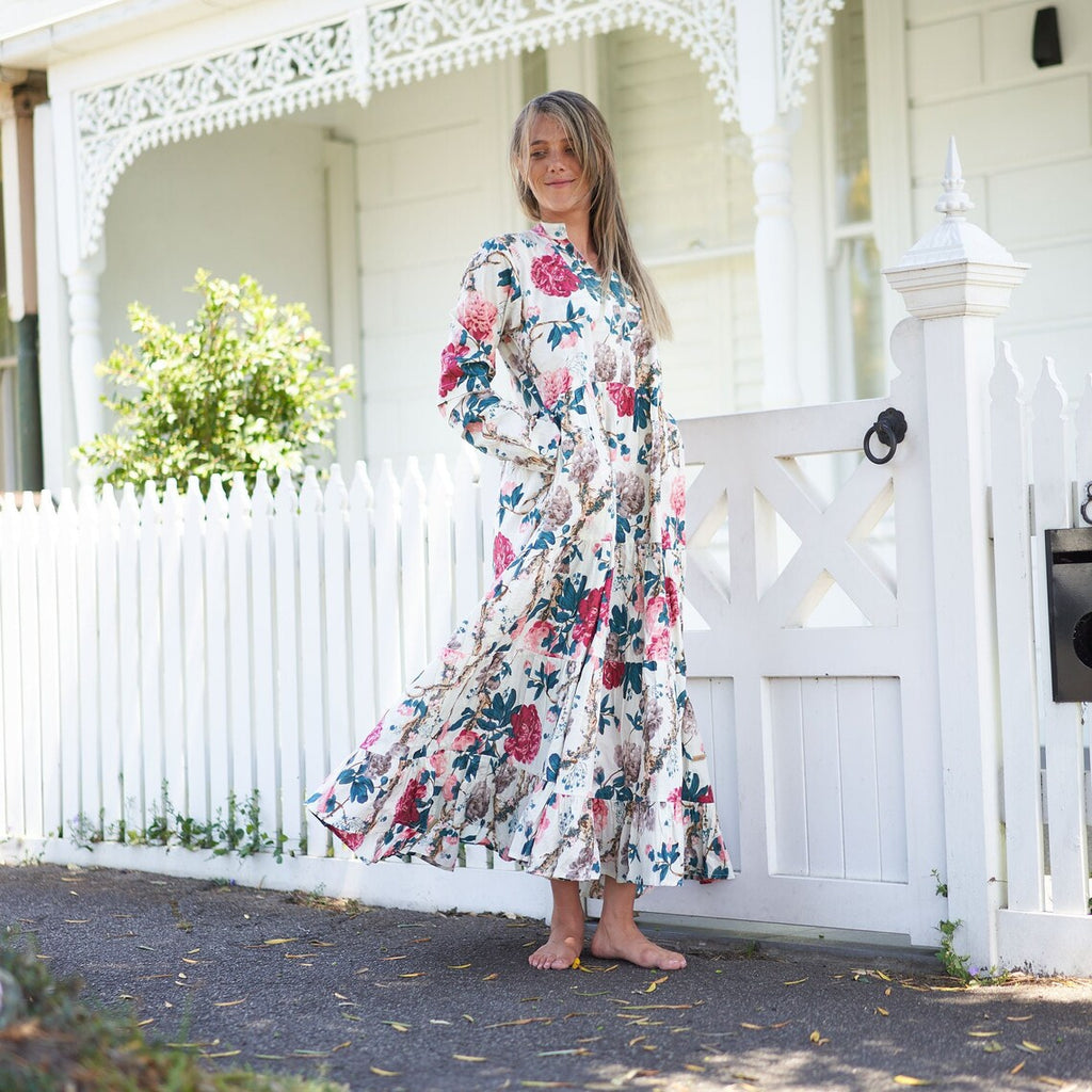 Ria Resort Print Cotton Wrap Maxi Dress – print detail